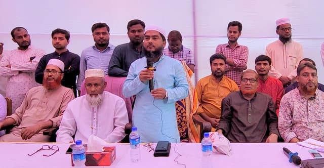 ঠাকুরগাঁওয়ে গণঅভ্যুত্থানের শহীদ পরিবারের মাঝে জামায়াতের আর্থিক অনুদান