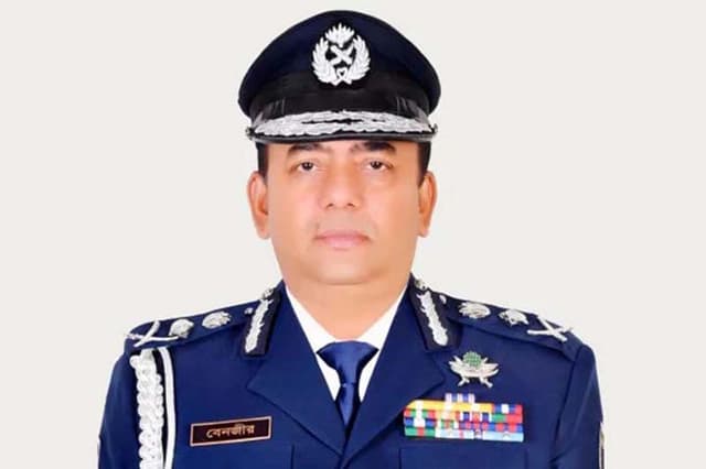 আইজিপি যে শর্তে যুক্তরাষ্ট্রের ভিসা পেলেন