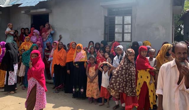 পারিবারিক অসচ্ছলতায় দিন মজুরের আত্মহত্যা