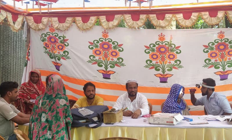 দেবীদ্বারে ২শত উপকারভোগীকে বিনামূল্যে চক্ষু সেবা প্রদান