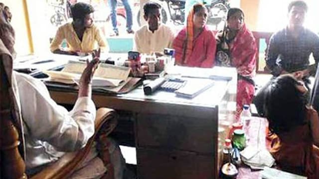 একই পরিবারের ৪ জন ইসলাম ধর্ম গ্রহণ