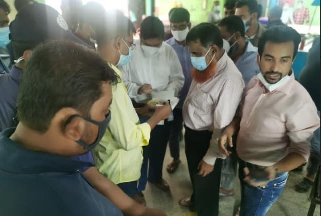 কালিয়াকৈরে পোশাক কারখানায় ভ্রাম্যমাণ আদালতের জরিমানা