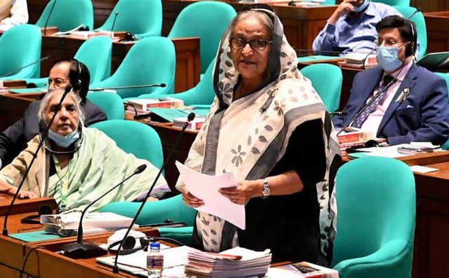 জনদুর্ভোগ কমাতে প্রয়োজনীয় ব্যবস্থা নিচ্ছে সরকার : সংসদে প্রধানমন্ত্রী