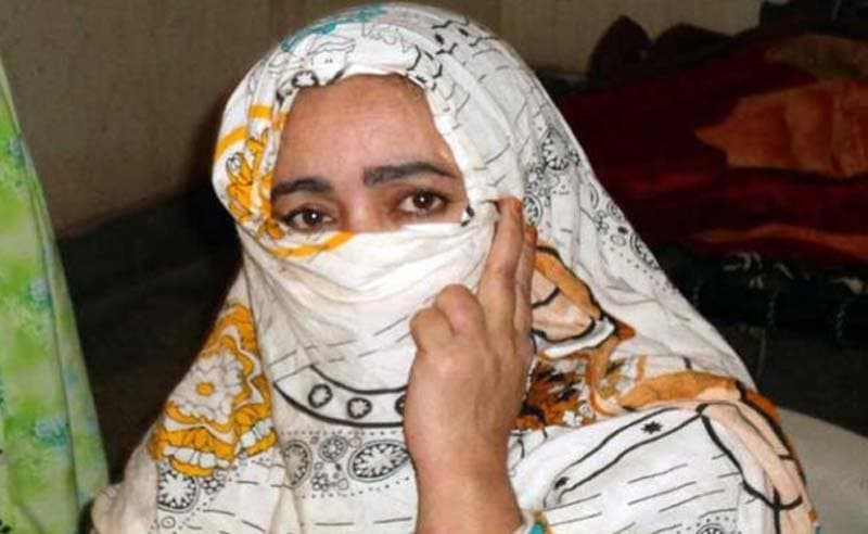 কনডমের হিসাব দিতে হয় স্বামীকে ! গড়মিল হলেই মার