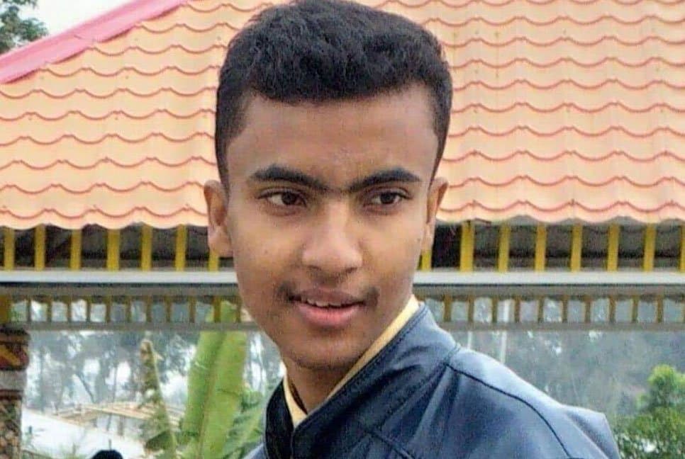 গোপনে ইবি ছাত্রীর গোসলের ভিডিও করা সেই যুবক আটক