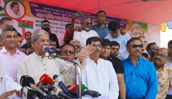 কেউ চাঁদাবাজি-দখল করতে এলে পুলিশে দেবেন: মির্জা ফখরুল