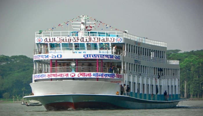 লঞ্চ ভাড়া কমল ১৫ পয়সা