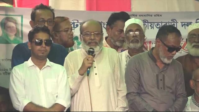 পুলিশী বাঁধা উপেক্ষা করে পিরোজপুরে বিএনপির প্রতিষ্ঠাবার্ষিকী পালিত