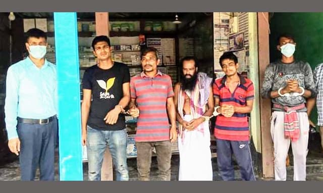 গোয়ালন্দে ৫ মাদকসেবীকে ভ্রাম্যমাণ আদালতে কারাদন্ড