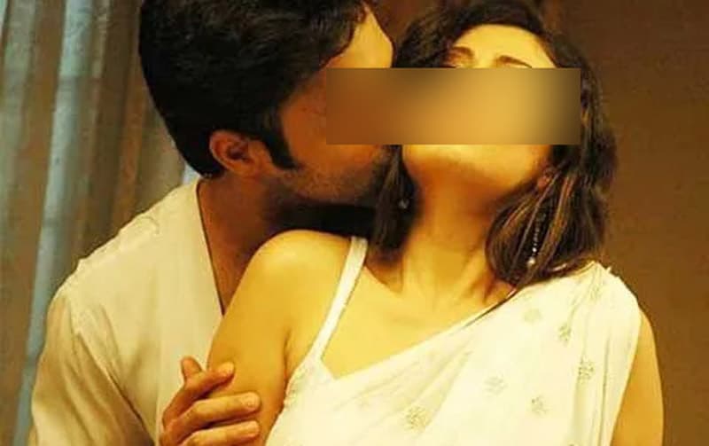 সেক্স উঠলে মেয়েরা কি করে? মনোবিজ্ঞানীরা কি বলছে ?