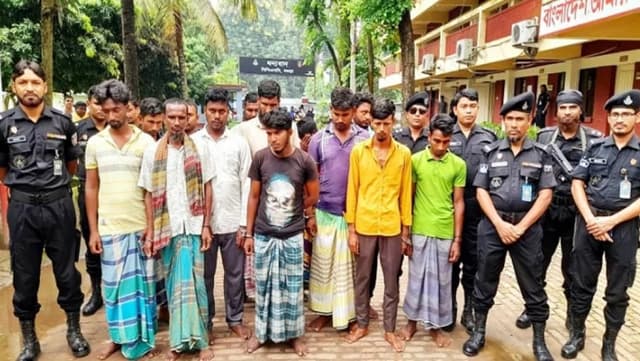 বগুড়ায় আসা টিএসপি সার ঢাকায় ভেজাল হয়েছে: র‌্যাব