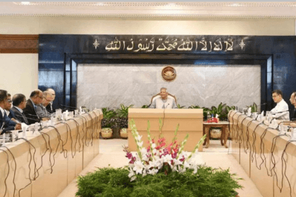 সচিবদের সঙ্গে আজ প্রথম বৈঠকে প্রধান উপদেষ্টা