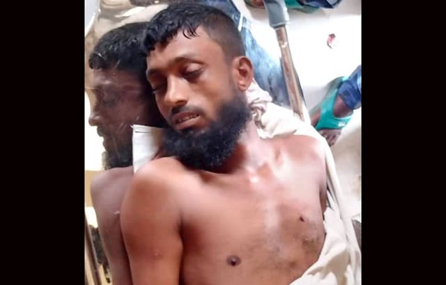 ঝিনাইদহে প্রকাশ্যে ছুরিকাঘাতে আলমসাধু চালককে হত্যা