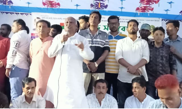 ধামইরহাটে দ্রব্যমুল্য বৃদ্ধির প্রতিবাদে বিএনপির বিক্ষোভ