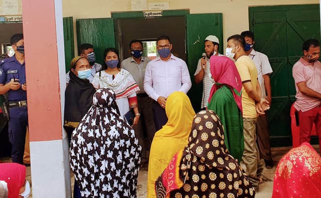 সরাইলে ২য় ডোজ টিকা নিলেন ২ হাজার ৭২৮ জন