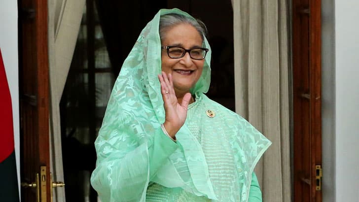 ভারত সফর শেষে দেশে ফিরেছেন প্রধানমন্ত্রী