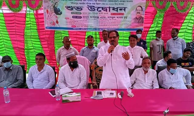 পাঁচবিবিতে গ্রামীণ রাস্তা পাকাকরণের ভিত্তিপ্রস্তর উদ্বোধন