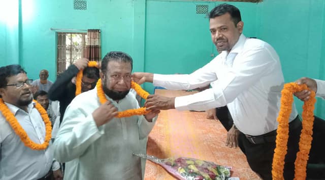 আব্দুল আজিজ রায়গঞ্জ উপজেলার শ্রেষ্ঠ প্রধান শিক্ষক নির্বাচিত
