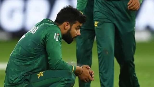 ফাইনালে ক্যাচ মিস করে ক্ষমা চাইলেন শাদাব