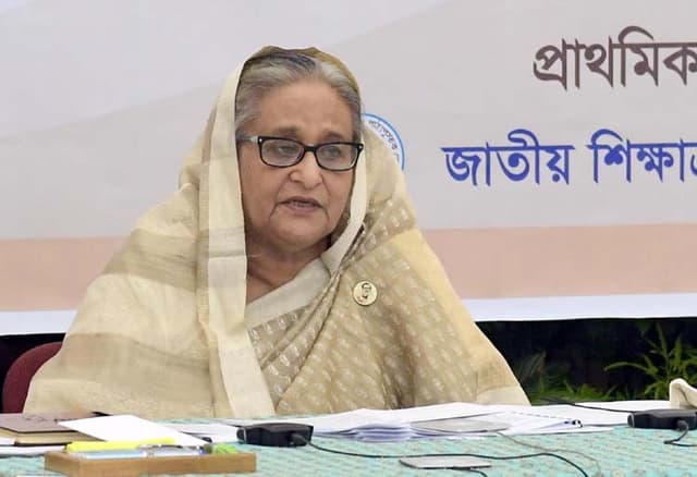 শিক্ষা কার্যক্রমকে সময়োপযোগী করা অপরিহার্য: প্রধানমন্ত্রী