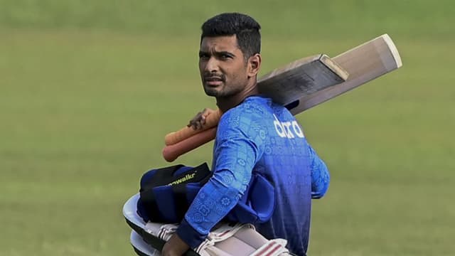 মাহমুদউল্লাহকে ছাড়াই বাংলাদেশের বিশ্বকাপ দল ঘোষণা