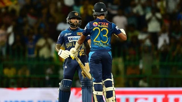 নাটকীয় ম্যাচে পাকিস্তানের স্বপ্নভঙ্গ, ফাইনালে শ্রীলঙ্কা