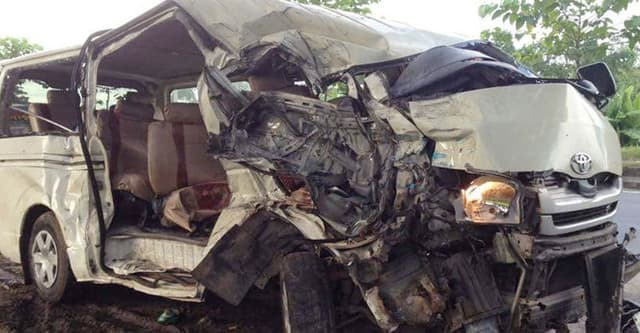 ৪ ঘণ্টার ব্যবধানে নরসিংদীতে ফের সড়ক দুর্ঘটনা, নিহত ৩