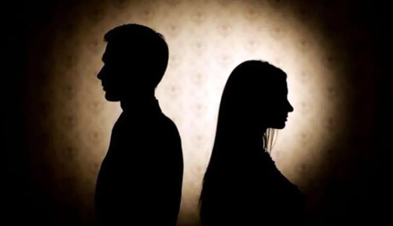 ভুলেও বিছানায় যাবেন না ৮ প্রকার নারীর সঙ্গে