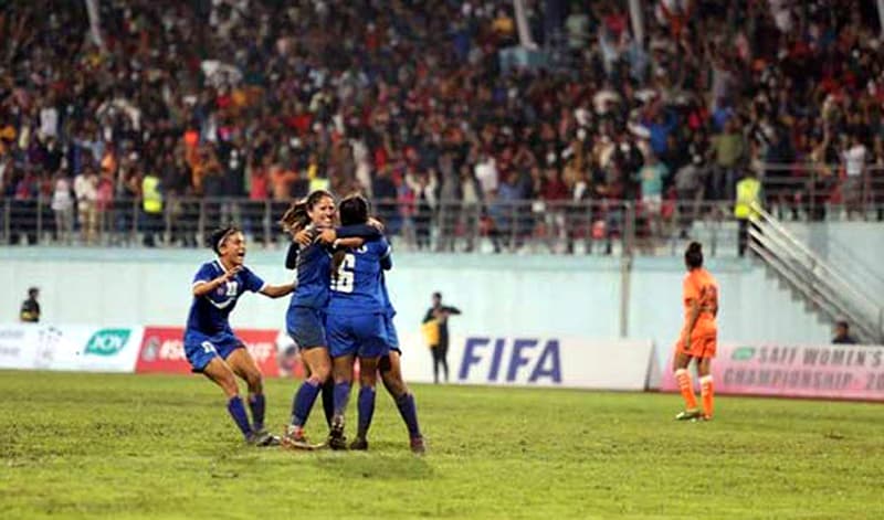 ভারতের বিদায়, ফাইনালে বাংলাদেশের প্রতিদ্বন্দ্বী নেপাল