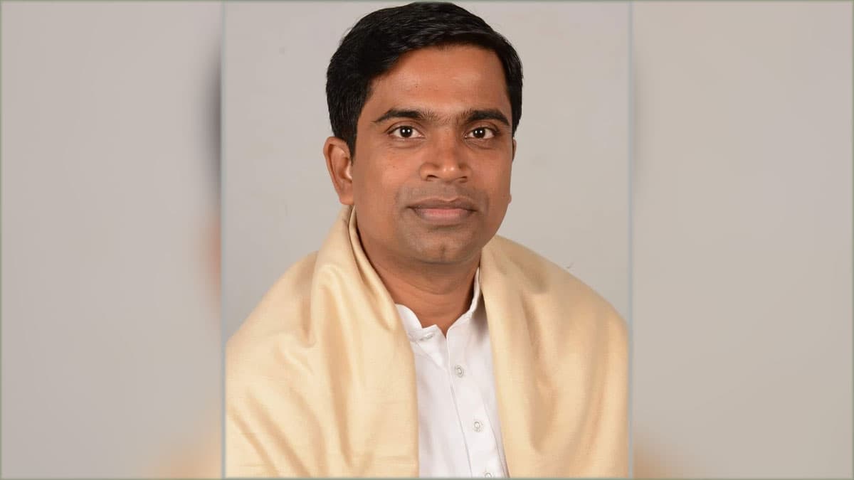 ঢাকা মহানগর দক্ষিণ আ.লীগের দপ্তর সম্পাদক রিয়াজউদ্দিন বহিষ্কার