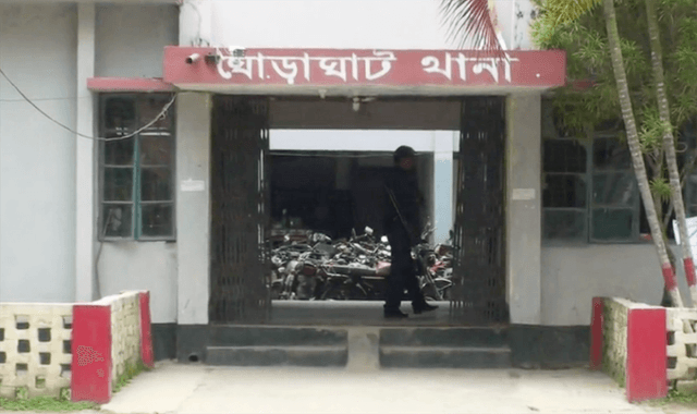 ঘোড়াঘাটে ইউপি চেয়ারম্যানসহ ৬ জন জুয়াড়ী আটক
