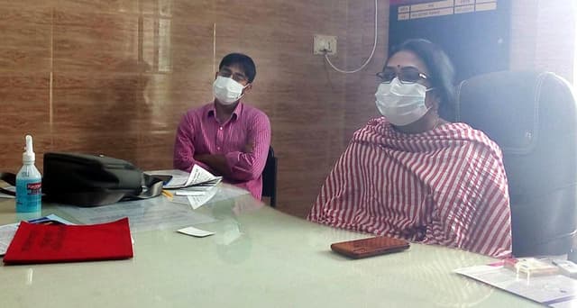 আশাশুনিতে করোনা ও ডেঙ্গু প্রতিরোধে করণীয় শীর্ষক মতবিনিময়
