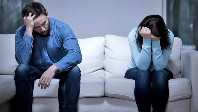 বর্ষাকালে যৌন মিলনের চাহিদায় ভাঁটা পড়ে কেন?