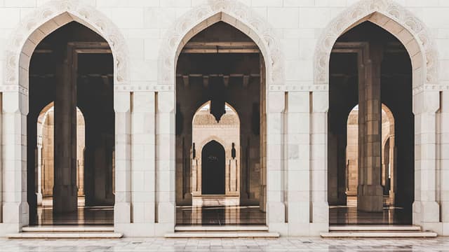 যাদের নেক আমল ধূলিকনায় পরিণত হবে