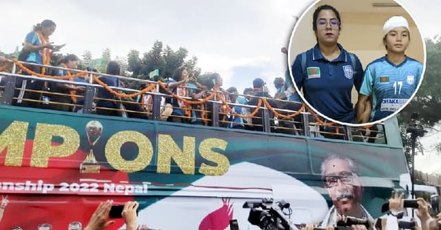 ছাদ খোলা বাসে ঋতুপর্ণার চোট, কপালে তিন সেলাই