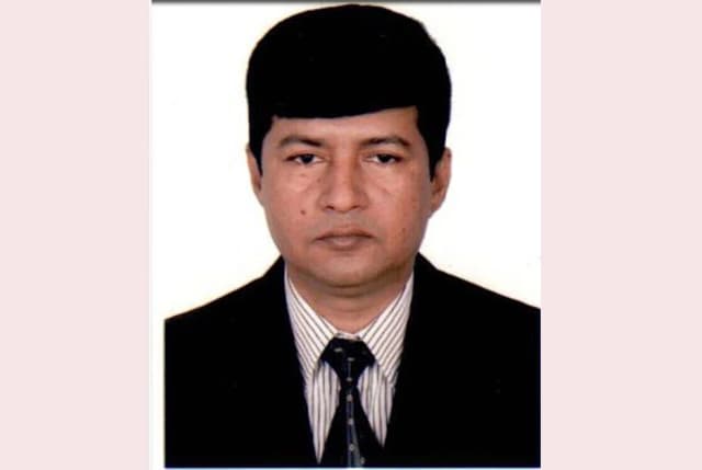 এসএসসির প্রশ্ন ফাঁস গুজব নয় গজব হয়েছে : শিক্ষাসচিব