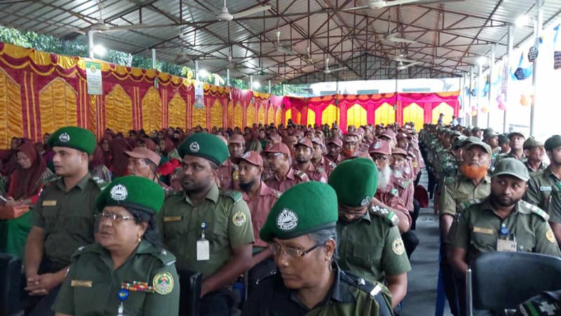 ঠাকুরগাঁওয়ে জেলা আনসার ও ভিডিপি সমাবেশ অনুষ্ঠিত