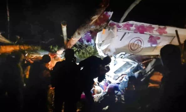 যাত্রীবাহী বিমান বিধ্বস্তে রাশিয়ায় নিহত ৬