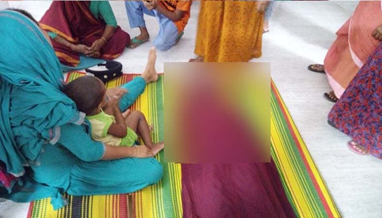 মায়ের সাথে অভিমানে ১০ বছরের শিশুর আত্মহত্যা !