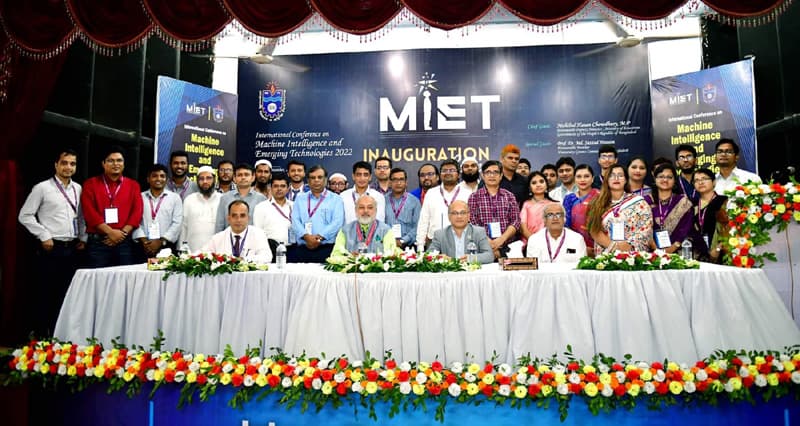 নোবিপ্রবিতে আন্তর্জাতিক কনফারেন্স: প্রথমবার শতাধিক গবেষণাপত্র উপস্থাপন