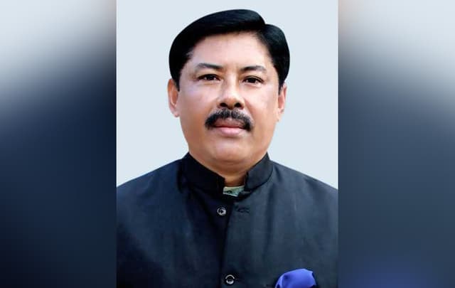 নির্বাচনে ত্যাগী নেতাদের অগ্রাধিকার দেওয়া হবে; পার্বত্য চট্টগ্রাম বিষয়ক মন্ত্রী
