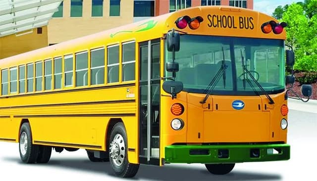 যানজট নিরসনে স্কুলবাস চালুর উদ্যোগ ডিএনসিসির