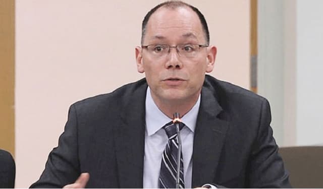 ভিসানীতিতে গণমাধ্যমও যুক্ত হবে: পিটার হাস