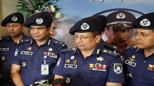 ভিসানীতির কারণে পুলিশের ইমেজ সংকট হবে না : আইজিপি