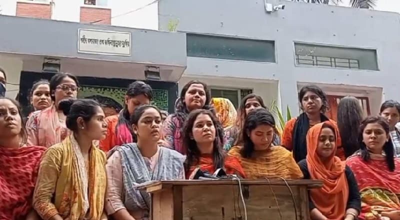 ইডেন ছাত্রলীগের কার্যক্রম স্থগিত, বহিষ্কার ১৬