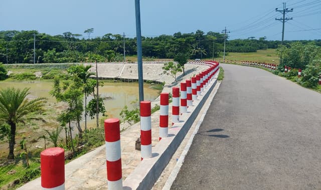 উন্নয়নের ছোঁয়ায় বদলে গেছে দখিণের জেলা পিরোজপুর