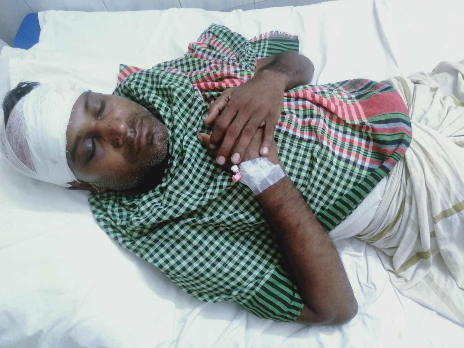 মহেশখালীর মাতারবাড়ীতে কাবিলার নেতৃত্বে খোরশেদের উপর হামলা