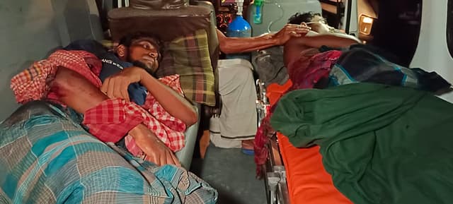 মেঘনা নদীতে ২ জেলে গুলিবিদ্ধ, ৫ জেলে অপহরণের অভিযাগ