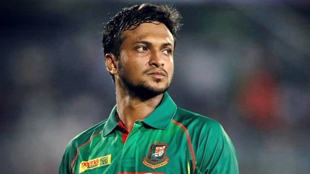 বিশ্বকাপে সাকিবকে নিয়ে বড় দুঃসংবাদ