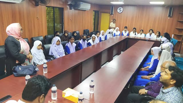 হিলিতে জাতীয় কন্যাশিশু দিবস পালিত